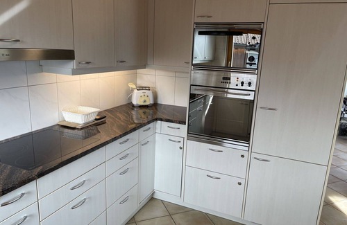 Amden Apartment | Lovely apartment for 5 guests with WIFI, TV, terrace, pets allowed and panoramic view