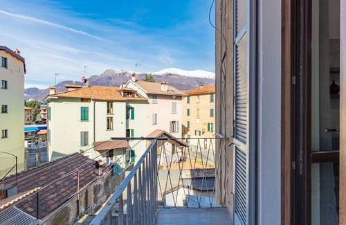 Vendrogno Apartment | Lovely apartment for 5 people with WIFI, A/C and balcony