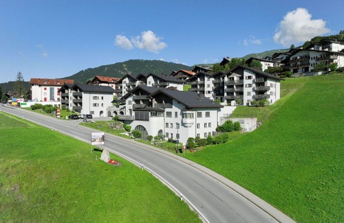 Falera Apartment | Lovely apartment for 6 guests with pool, WIFI, TV, balcony, panoramic view and parking