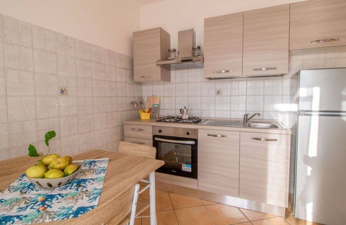 Formia Apartment | Lovely apartment for 6 guests with A/C, WIFI, TV, terrace and pets allowed