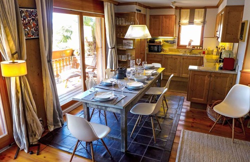Lens Apartment | Lovely apartment for 6 people with WIFI, TV, balcony and pets allowed