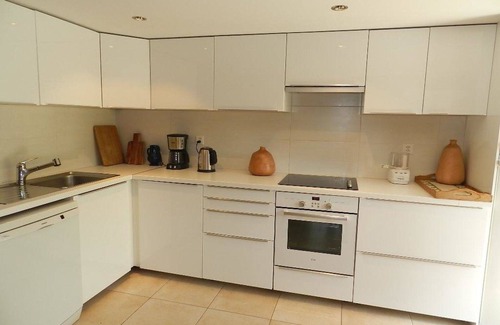 Gstaad Apartment | Lovely apartment for 9 people with WIFI and balcony