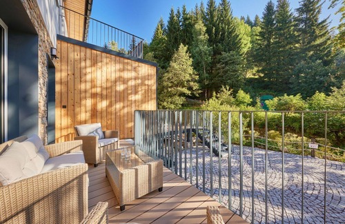 Pec pod Snezkou Apartment | Lovely apartment for 4 guests with WIFI, TV and terrace