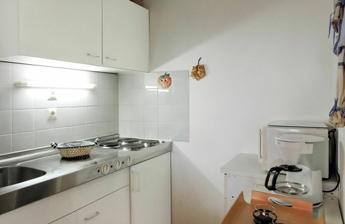 Loffingen Apartment | Lovely apartment for 4 people with pool, WIFI, TV and balcony