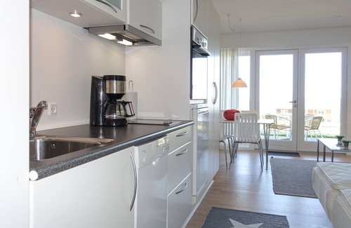 Sandkaas Apartment | Lovely apartment in Allinge with WiFi