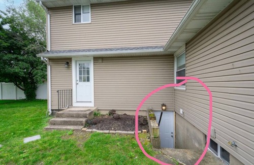 Plainedge Apartment | Lovely apartment in BethpagenLocated 5 minutes away from LIRR