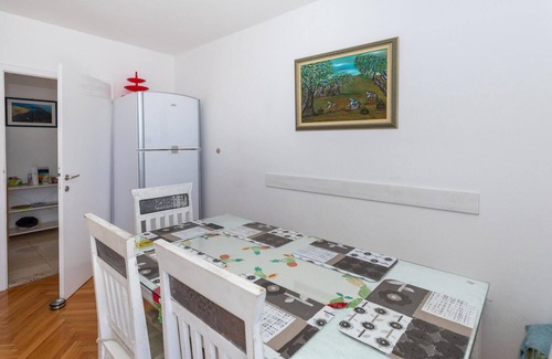 Blace Apartment | Lovely apartment in Blace with WiFi