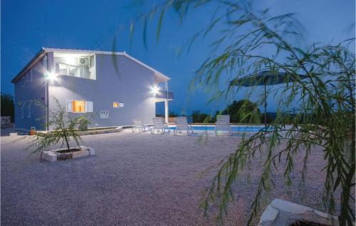 Blizna Donja Apartment | Lovely Apartment In Blizna Donja