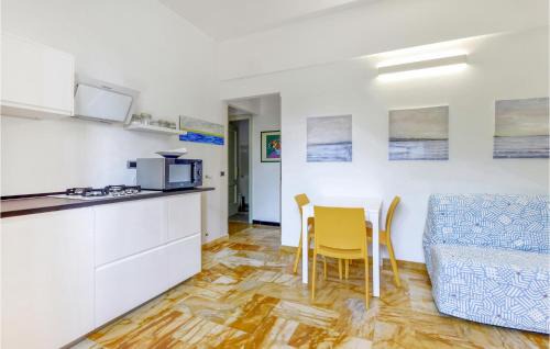 Quarto dei Mille Apartment | Lovely Apartment In Genova With Wifi