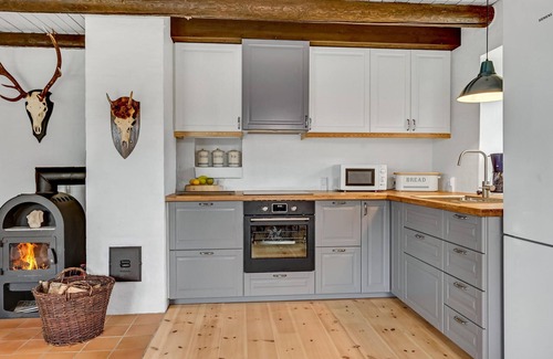 Norddjurs Municipality Apartment | Lovely apartment in Glesborg with WiFi
