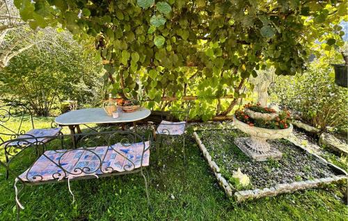 Lamon Apartment | Lovely Apartment In Lamon With Wifi