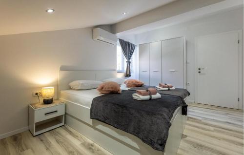 Ploce Apartment | Lovely Apartment In Ploce With Wifi