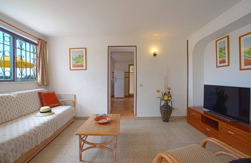 Mem Moniz House | Lovely apartment in villa for 4 people with pool, A/C, WIFI, TV, terrace, panoramic view and par.