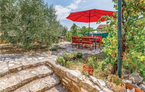 Vinkuran Apartment | Lovely Apartment In Pula With Wifi