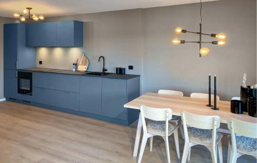 Ny Hellesund Apartment | Lovely Apartment In Søgne With Sauna