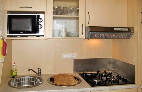 Bad Emstal House | Lovely apartment in villa for 4 people with pool, WIFI, TV, terrace, pets allowed and parking