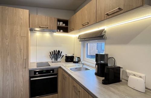 Wemding House | Lovely apartment in villa for 4 people with A/C, WIFI, TV and terrace