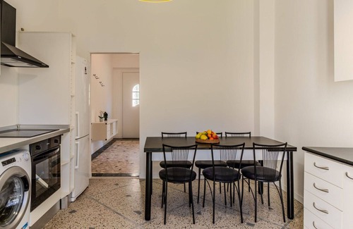 Dervio Villa | Lovely apartment in villa for 12 guests with A/C, WIFI, TV, patio and pets allowed