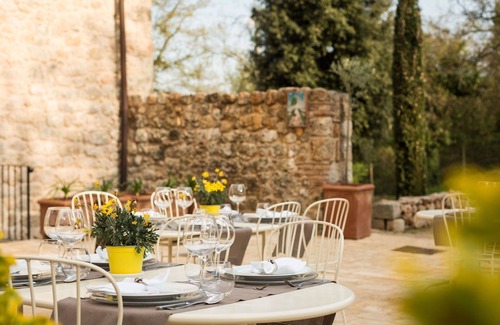 Monteriggioni Apartment | Lovely apartment with hot tub, A/C, private pool, WIFI, TV, patio, panoramic view and parking