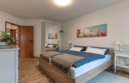Sudstadt Apartment | Lovely Apartment Quiet, bright, generous for two, private parking
