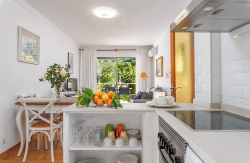 Puerto de Soller House | Lovely apartment with a private garden, within a short distance of the beach.
