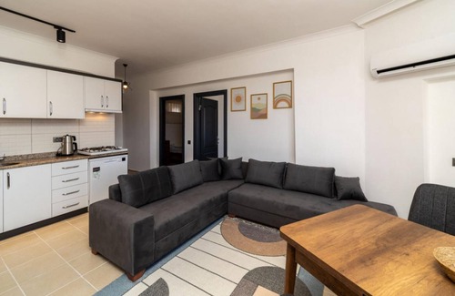 Lara Apartment | Lovely Apartment with Balcony in Aksu