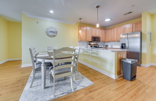 Calabash Condo | Lovely Calabash Condo w/Balcony, 11 Mi to Beach!