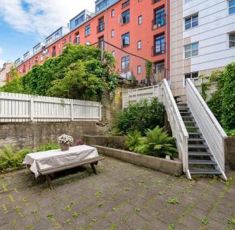 Toyen Apartment | Lovely central apartment with two large bedrooms nearby Oslo Opera, vis a vis Botanical garden