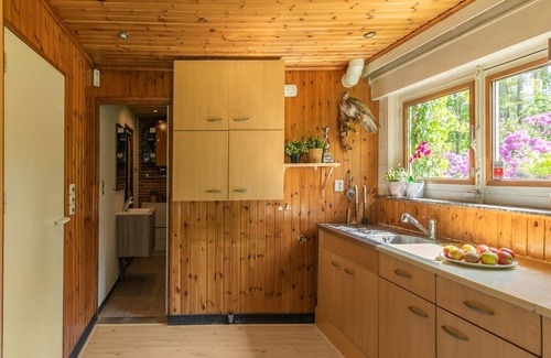 Oud-Turnhout House | Lovely chalet in Arendonk with terrace
