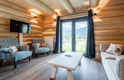 Jenig House | Lovely Chalet with lush green view in Carinthia