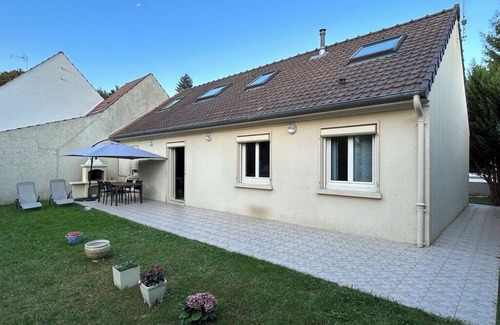 Verneuil-l'Etang House | Lovely, charming house within easy reach of Paris