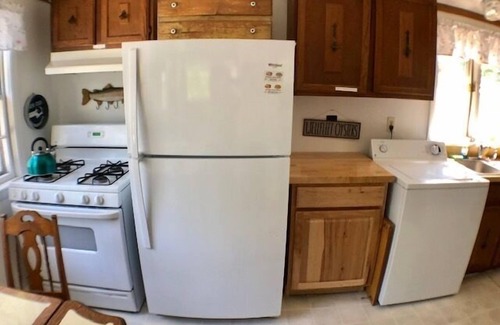 South Dennis Cottage | Lovely Cottage With Private Yard Close to Dennis Shopping and Dining (2244)