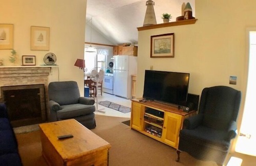 South Dennis Cottage | Lovely Cottage With Private Yard Close to Dennis Shopping and Dining (2244)