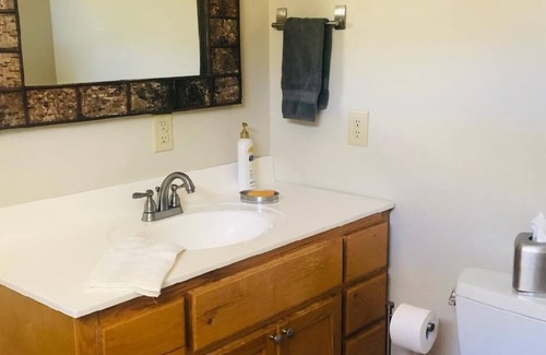 Grady Cabin | Lovely country setting on 40+ acres of private land.