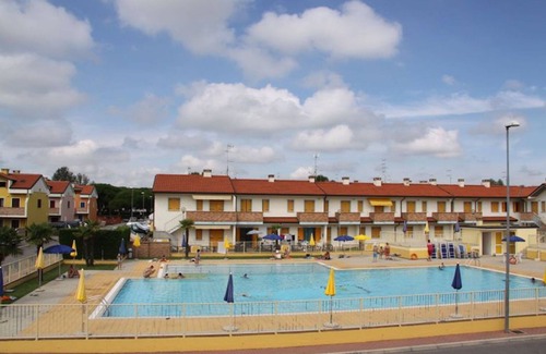 Rosapineta Apartment | Lovely flat with pool-Beahost