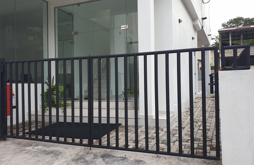 Boralesgamuwa Apartment | Lovely fully furnished 2BR newly built apartment for your vacation