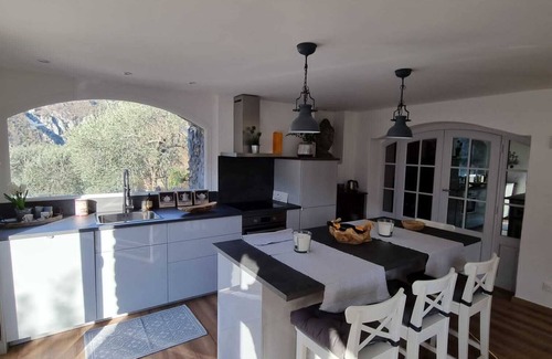 Breil-sur-Roya Apartment | Lovely Guest House with private pool