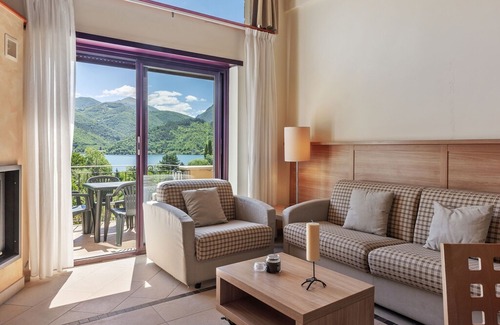 Scanno House | Lovely Holiday Home in Scanno with Terrace