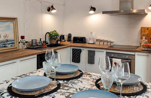 Pont-Saint-Esprit House | Lovely home in Pont-Saint-Esprit