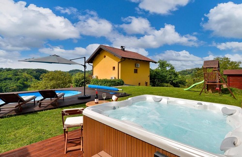 Pusca House | Lovely home in Bobovec Rozganski