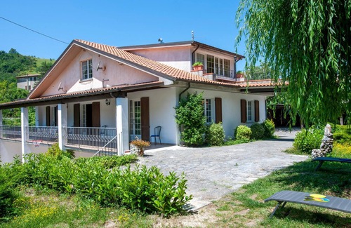 Apecchio House | Lovely home in Apecchio -PU-