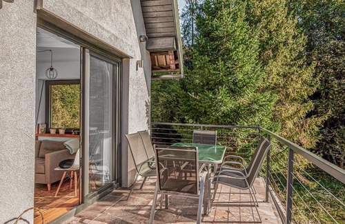 Brenna House | Lovely home in Brenna with kitchen