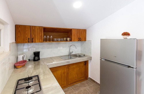 Kula Norinska House | Lovely home in Desne with kitchen