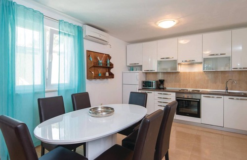Orebic House | Lovely home in Dingac