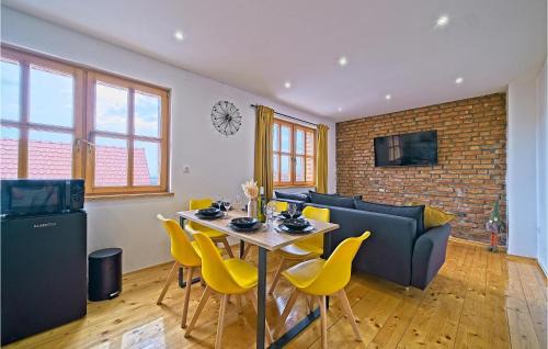 Jastrebarsko House | Lovely Home In Dragovanscak