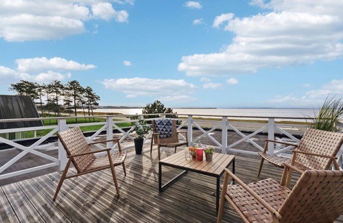 Vibæk Strand House | Lovely home in Ebeltoft with sauna