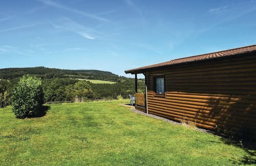 Ferienhausgebiet Hillenseifen House | Lovely home in Gerolstein with WiFi