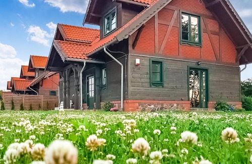 Gizycko House | Lovely home in Gizycko with WiFi