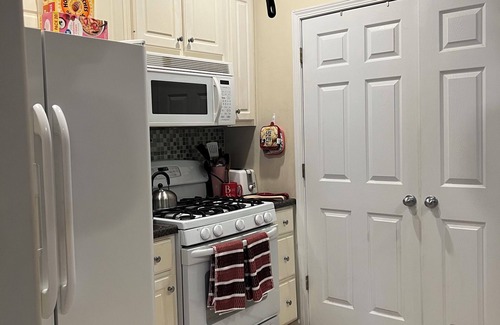 Oxford House | Lovely home in good location just few minutes to OleMiss and downtown.