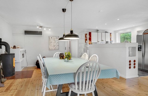 Grlev House | Lovely home in Gørlev with kitchen